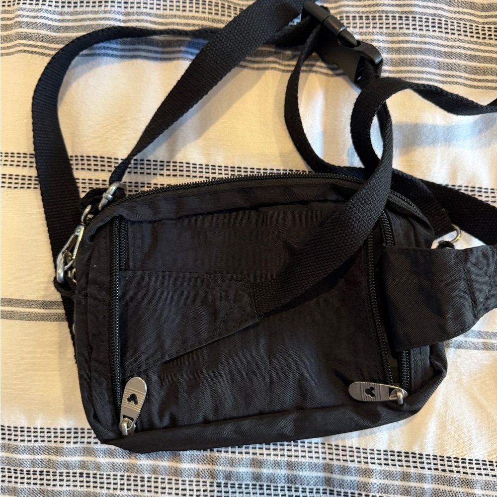 Disney Parks Purse Crossbody Bag Mickey Mouse Fanny Pack Bag - Picture 5 of 5